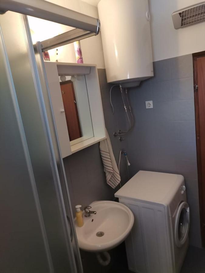 Apartments Lota สตารีกราด-ปาเคลนีซา ภายนอก รูปภาพ